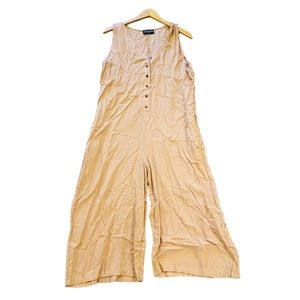 ⭐️ KITTENISH Beige Sleeveless Button Front Crop Jumpsuit